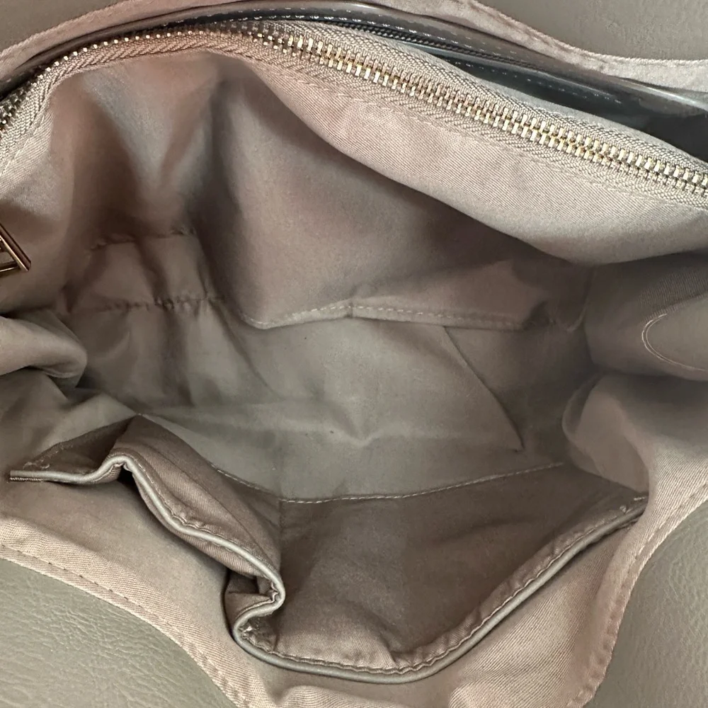 BCBG PARIS ~ Large Gray Satchel Hand Bag w/Beige Lining Gold Tone Hardware